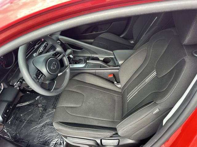 Certified 2021 Hyundai Elantra SEL image 16