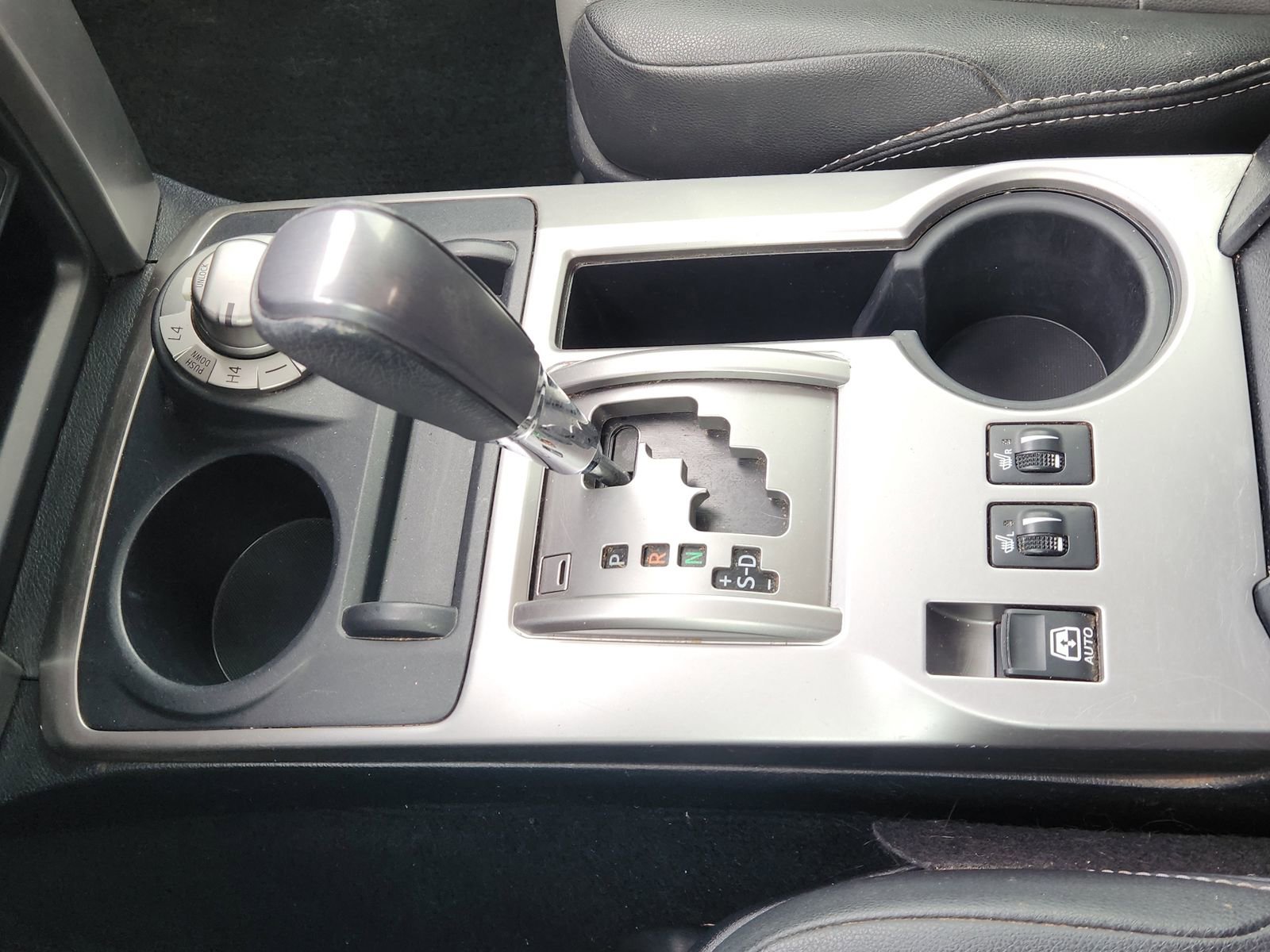 Used 2020 Toyota 4Runner SR5 Premium image 22