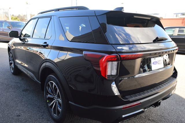 New 2026 Ford Explorer ST-Line AWD/4WD image 5