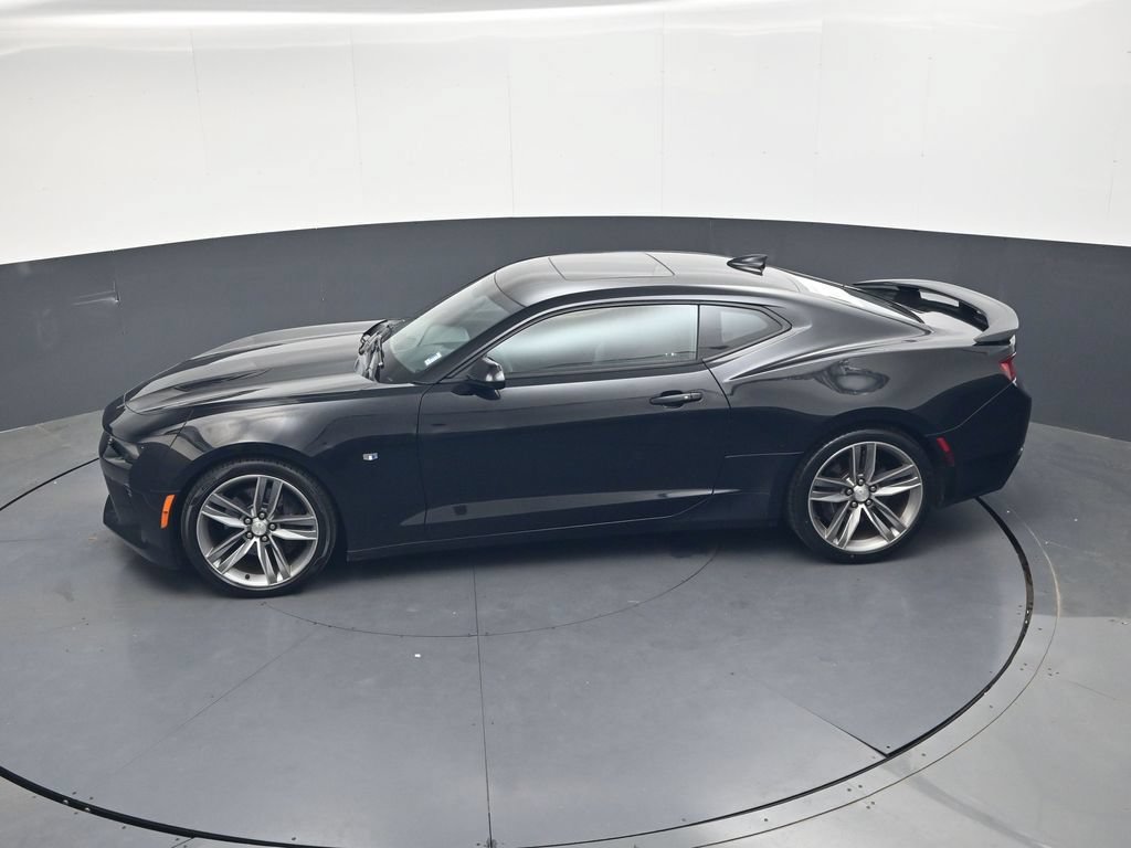 Used 2017 Chevrolet Camaro SS RWD image 27