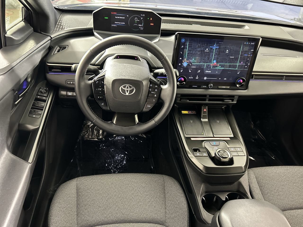 Used 2026 Toyota bZ FWD image 21