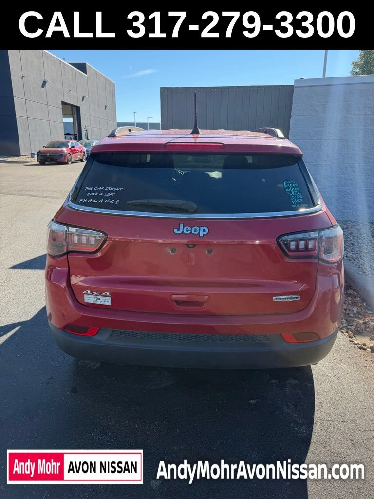 Used 2019 Jeep Compass Latitude w/ Cold Weather Group AWD/4WD image 5