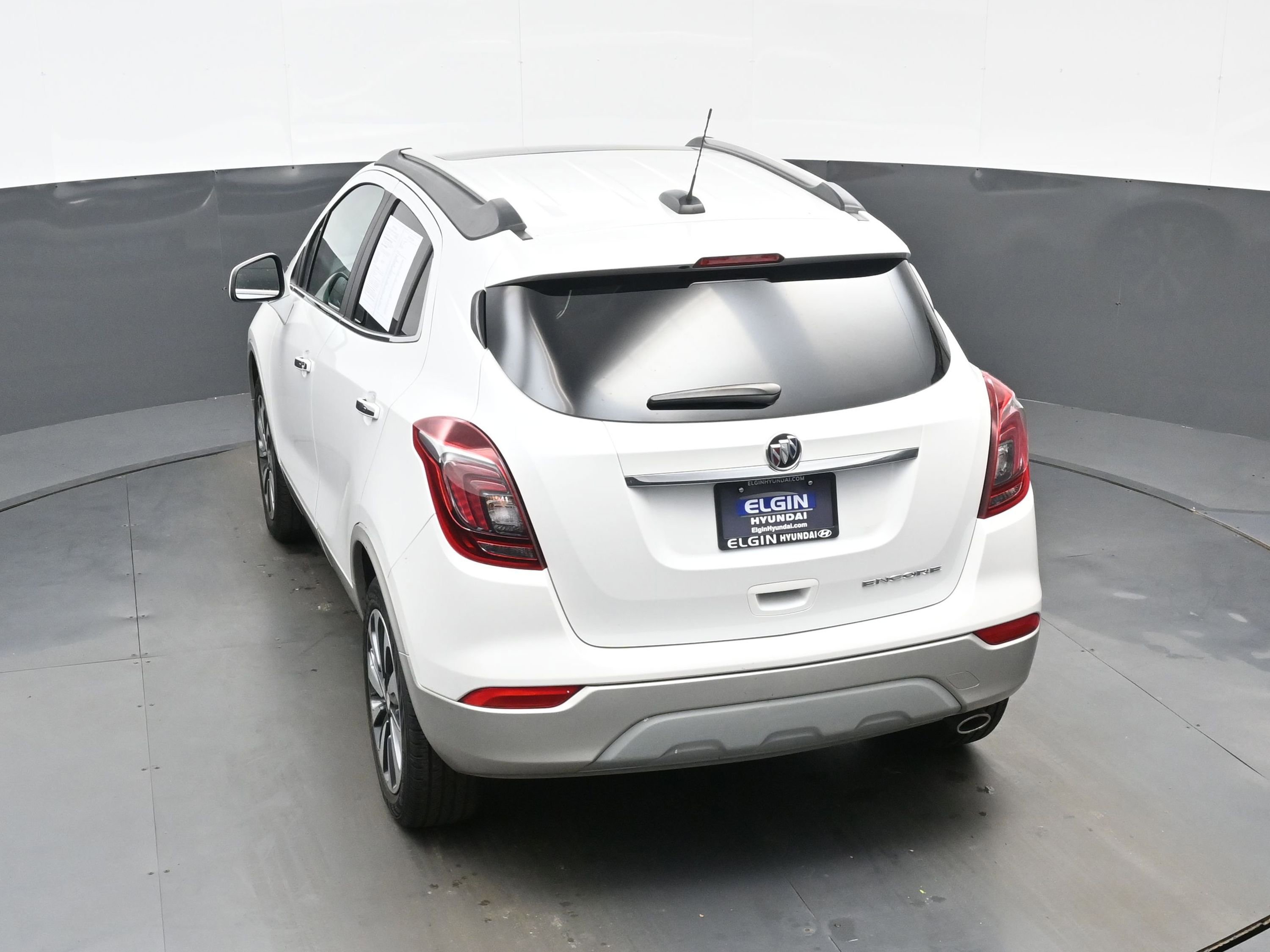 Used 2021 Buick Encore Preferred FWD image 37