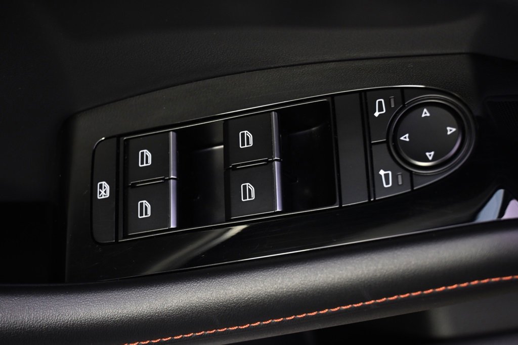 Certified 2025 MAZDA MAZDA3 Carbon image 23