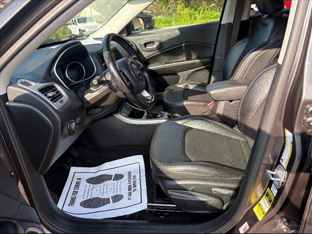 Used 2019 Jeep Compass Latitude image 27