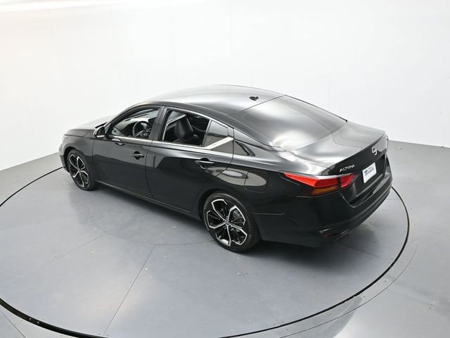 Used 2023 Nissan Altima 2.5 SR FWD image 23