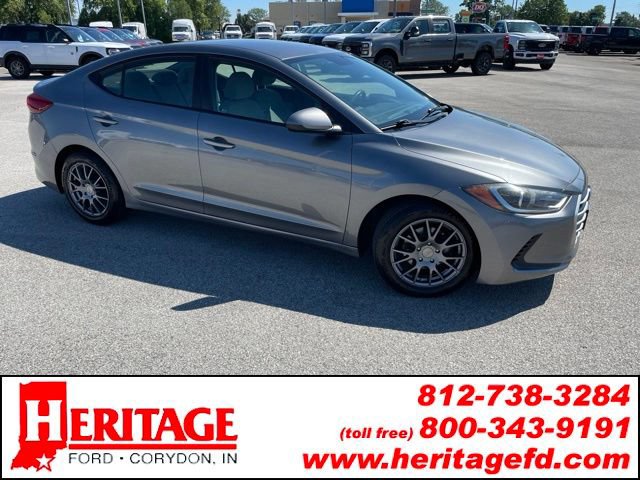 Used 2018 Hyundai Elantra SE w/ Cargo Package FWD image 1