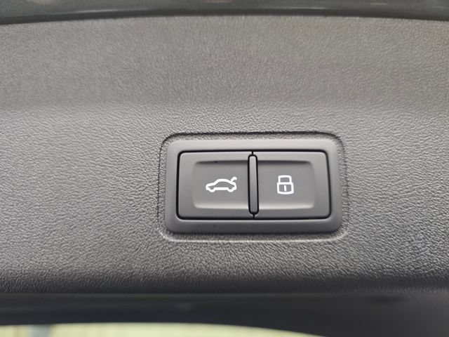 New 2026 Audi Q3 quattro 2.0T AWD/4WD image 35