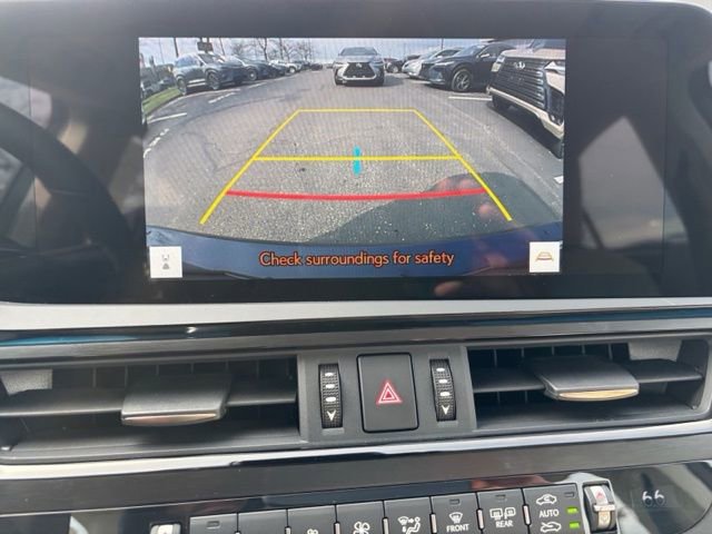 Used 2025 Lexus ES 350 w/ Premium Package image 19