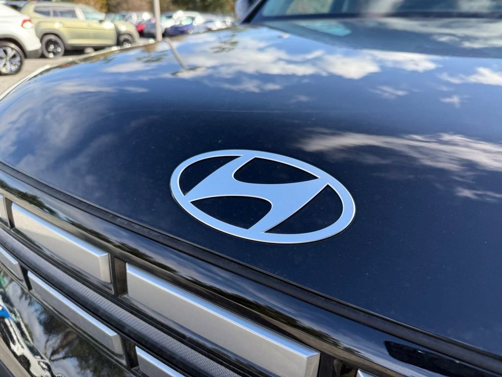 Used 2025 Hyundai Santa Fe SEL image 7