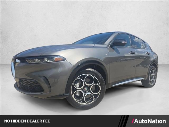 Used 2024 Alfa Romeo Tonale Ti w/ Premium Interior Package