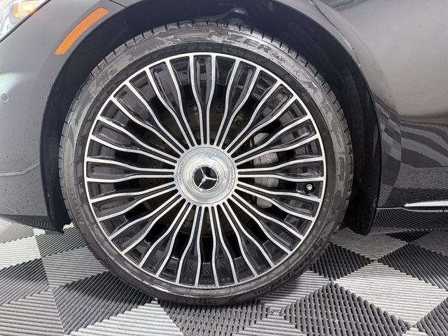 New 2026 Mercedes-Benz Maybach S 680 4MATIC image 8