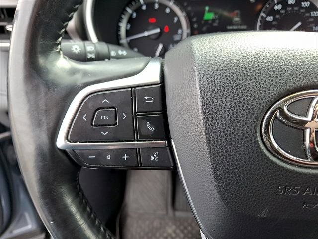 Used 2021 Toyota Highlander Limited AWD/4WD image 9