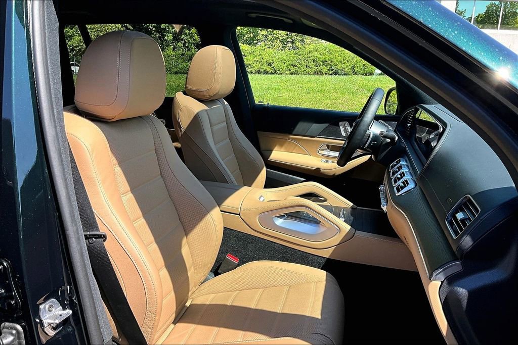 Certified 2024 Mercedes-Benz GLS 450 4MATIC image 7