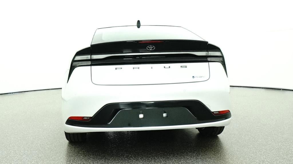 New 2026 Toyota Prius Plug-In Hybrid FWD image 23