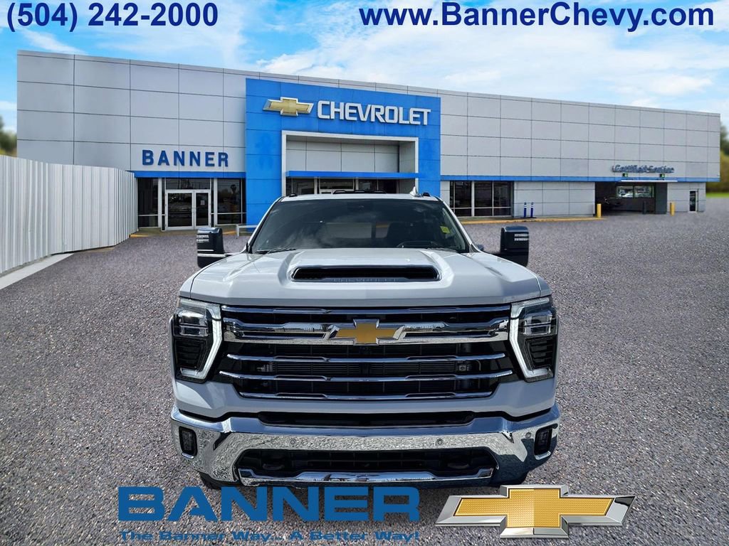 New 2026 Chevrolet Silverado 3500 LTZ w/ LTZ Plus Package AWD/4WD image 2