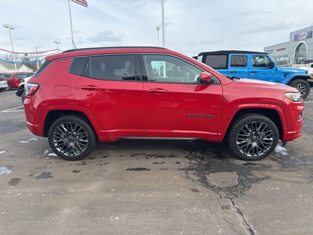 Used 2022 Jeep Compass Limited image 2