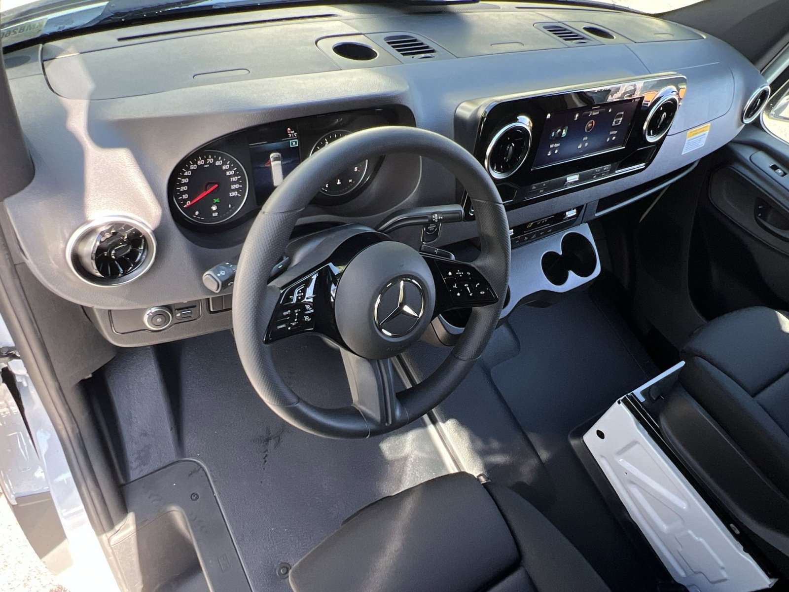 New 2026 Mercedes-Benz Sprinter 3500 image 21