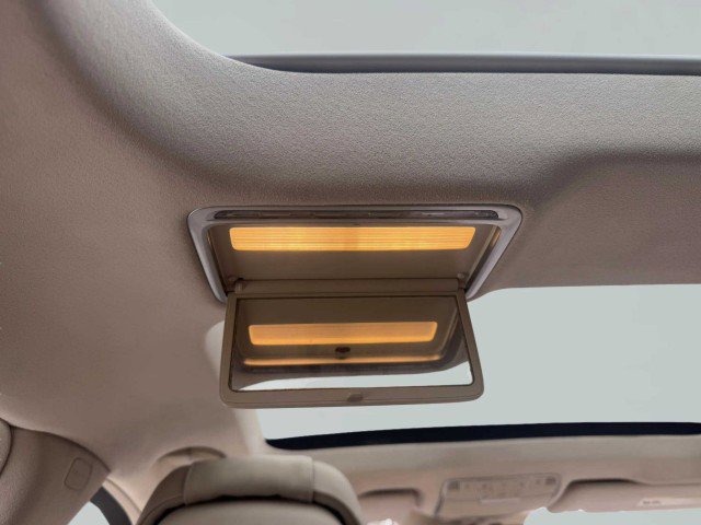 Used 2014 Mercedes-Benz S 550 Sedan image 40