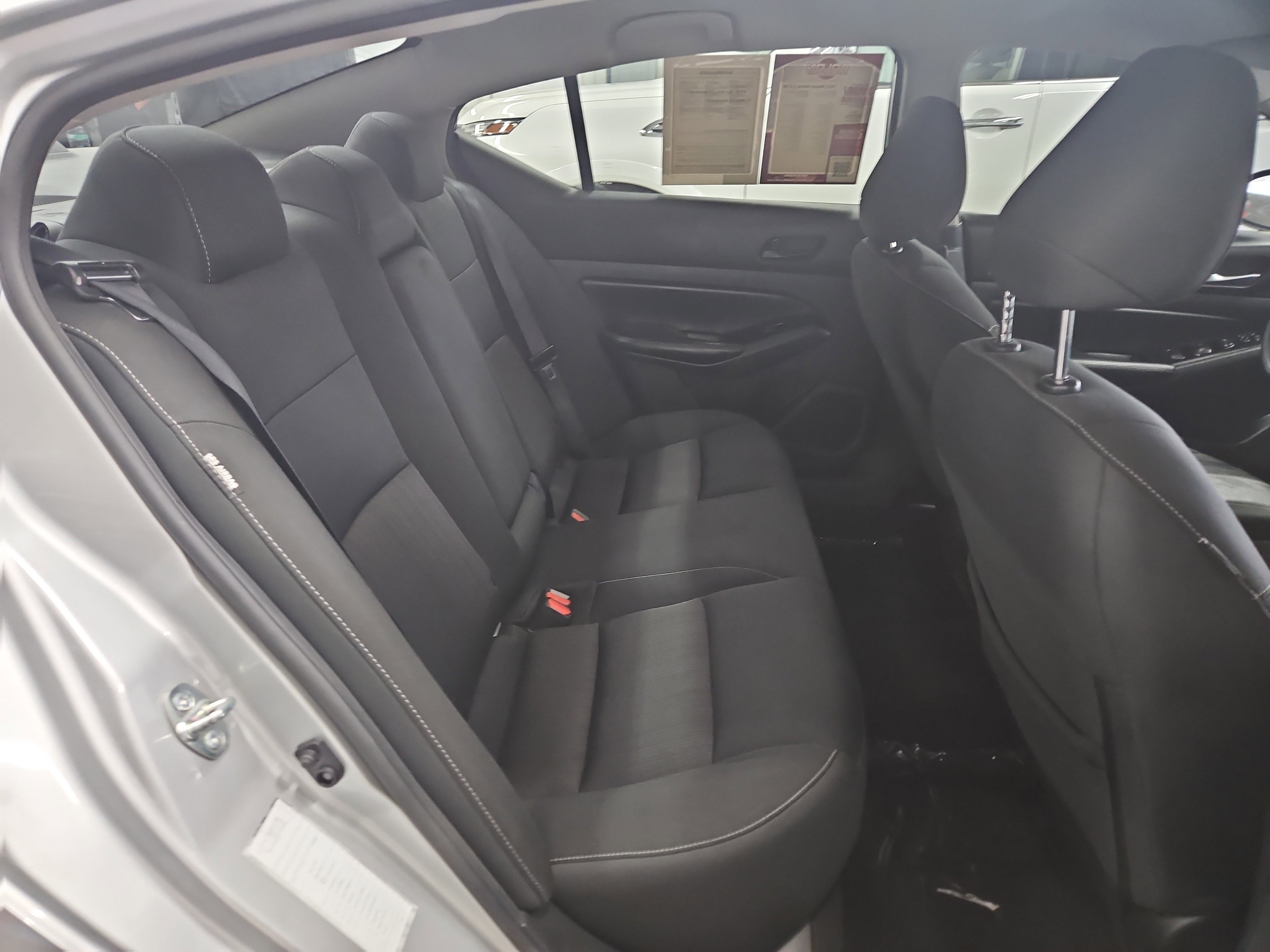 Used 2023 Nissan Altima 2.5 SV image 10