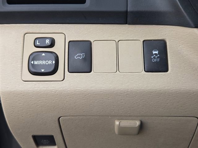 Used 2010 Toyota Venza AWD image 26