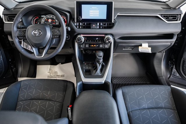 New 2025 Toyota RAV4 XLE image 17