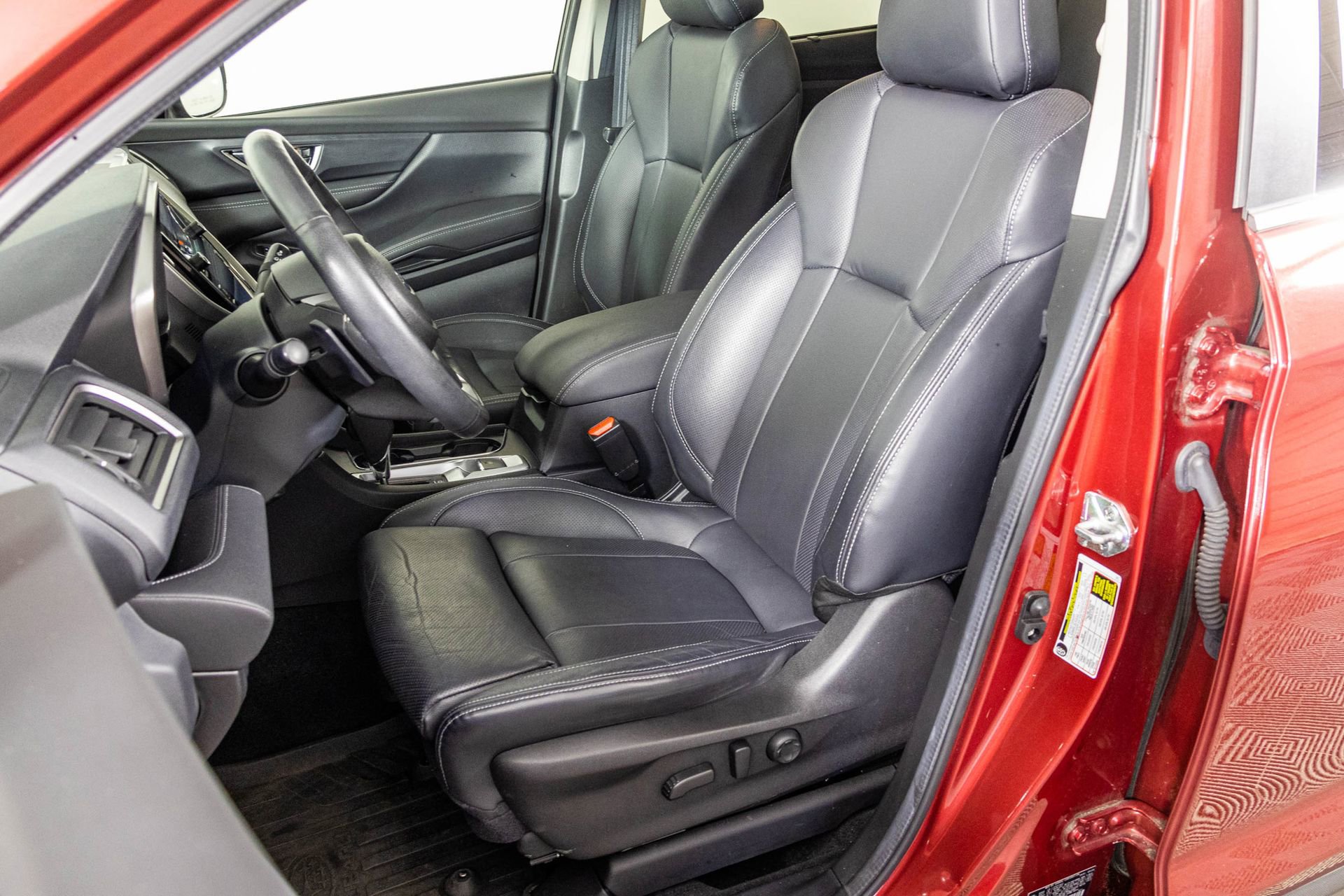 Used 2024 Subaru Ascent Limited w/ Technology Package AWD/4WD image 26
