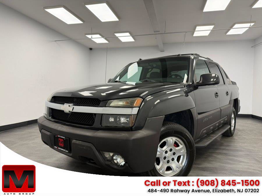 Used 2003 Chevrolet Avalanche 4x4 w/ Suspension Package, Off-Road image 1
