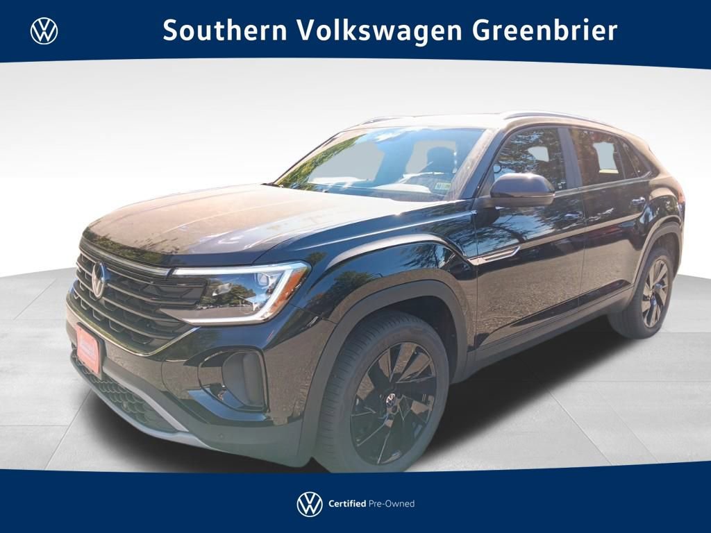 Used 2025 Volkswagen Atlas Cross Sport SE w/ Panoramic Sunroof Package