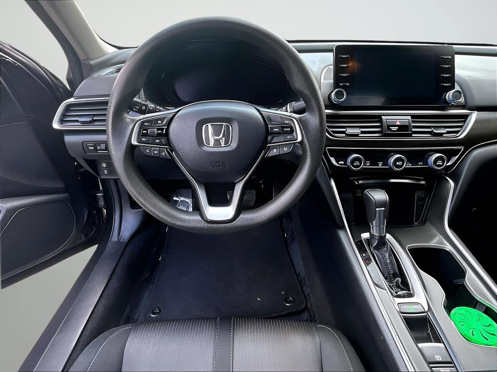 Used 2018 Honda Accord EX image 11