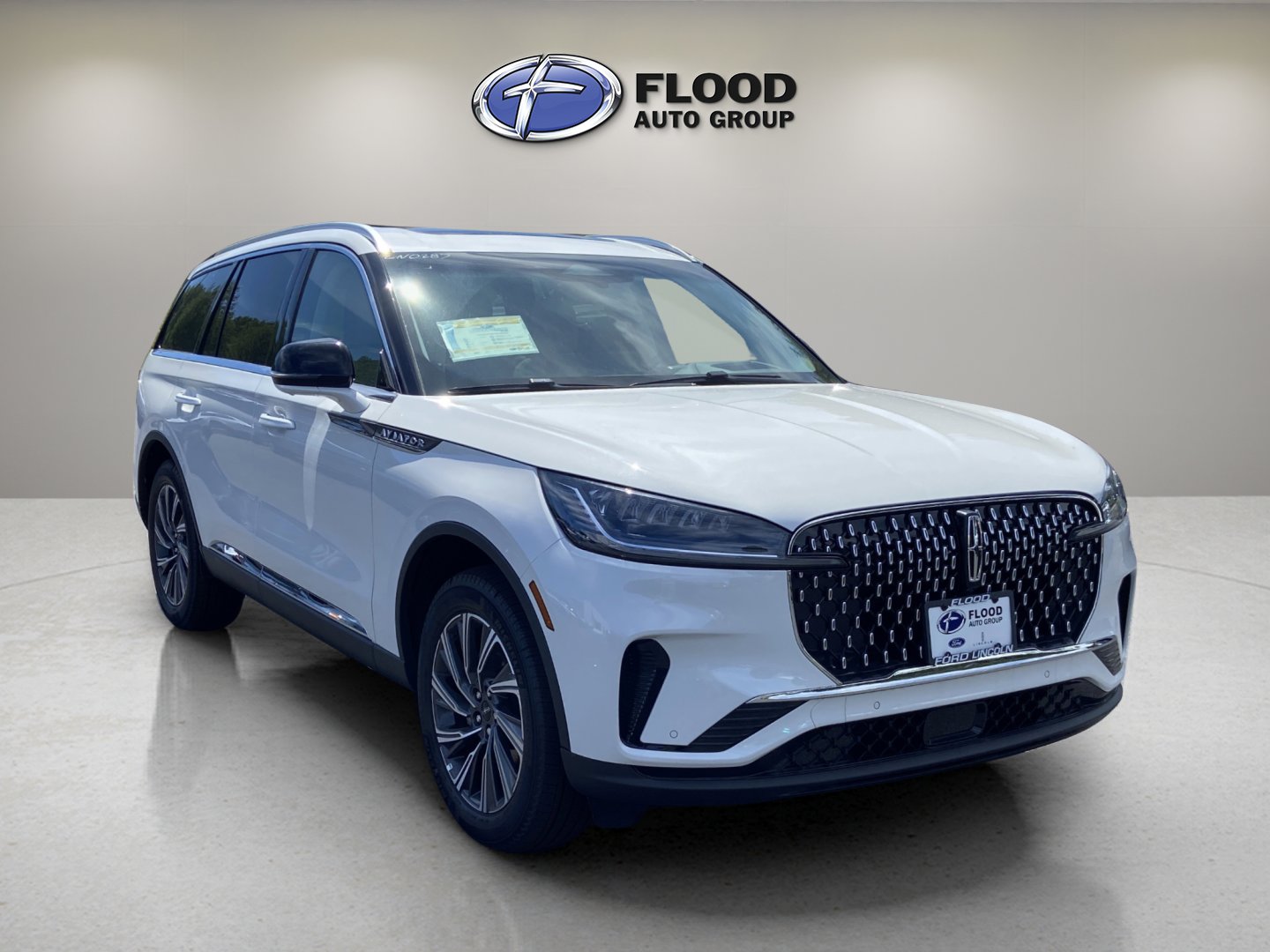 New 2025 Lincoln Aviator AWD w/ Equipment Group 101A