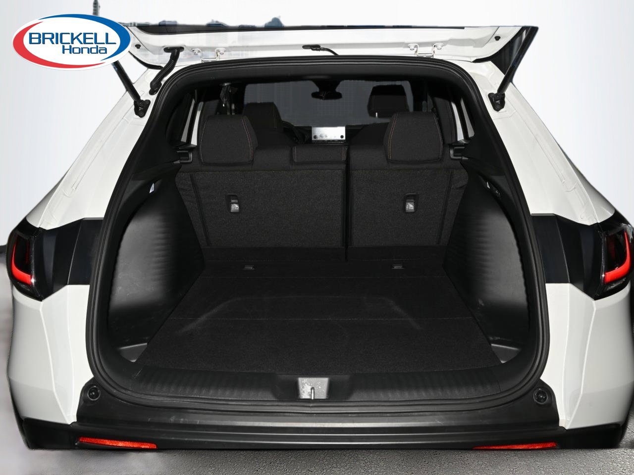 Used 2024 Honda HR-V Sport image 13