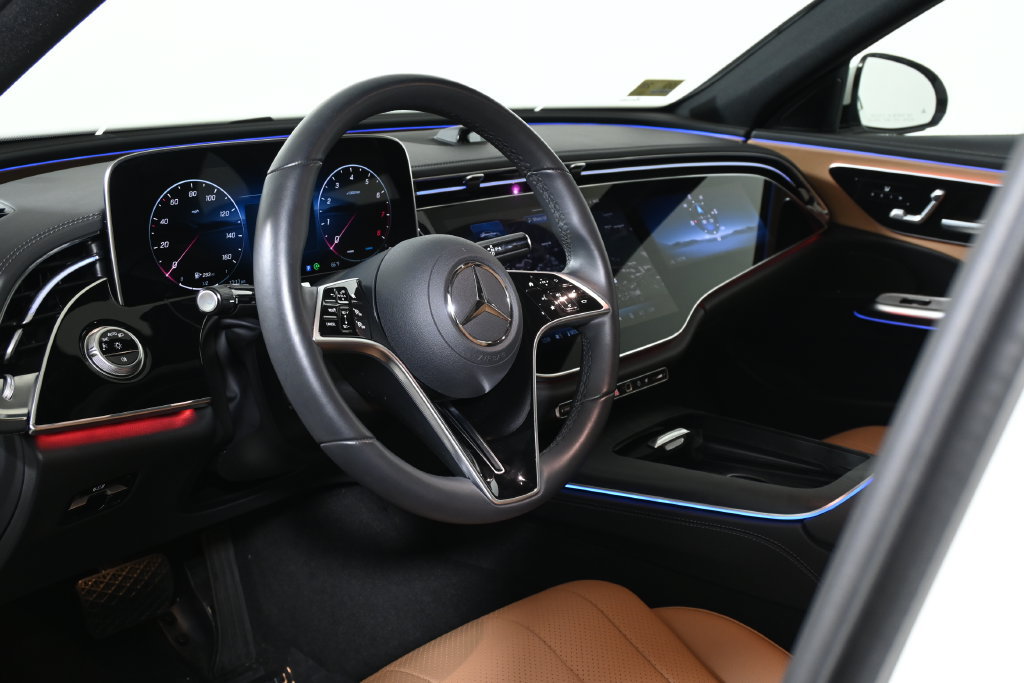Certified 2026 Mercedes-Benz E 350 4MATIC Sedan image 15