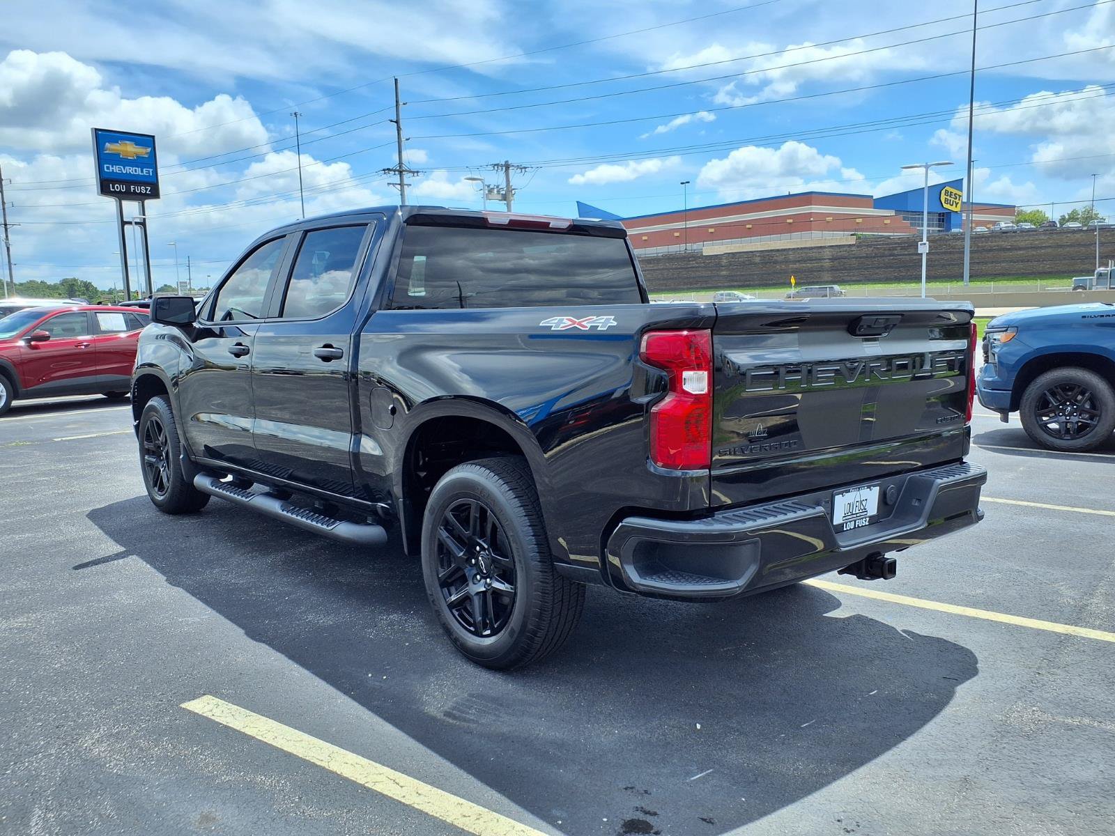 Used 2023 Chevrolet Silverado 1500 Custom w/ Rally Edition AWD/4WD image 26