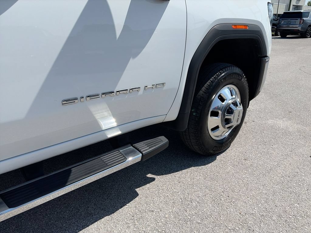 Used 2024 GMC Sierra 3500 SLT w/ SLT Premium Package AWD/4WD image 41