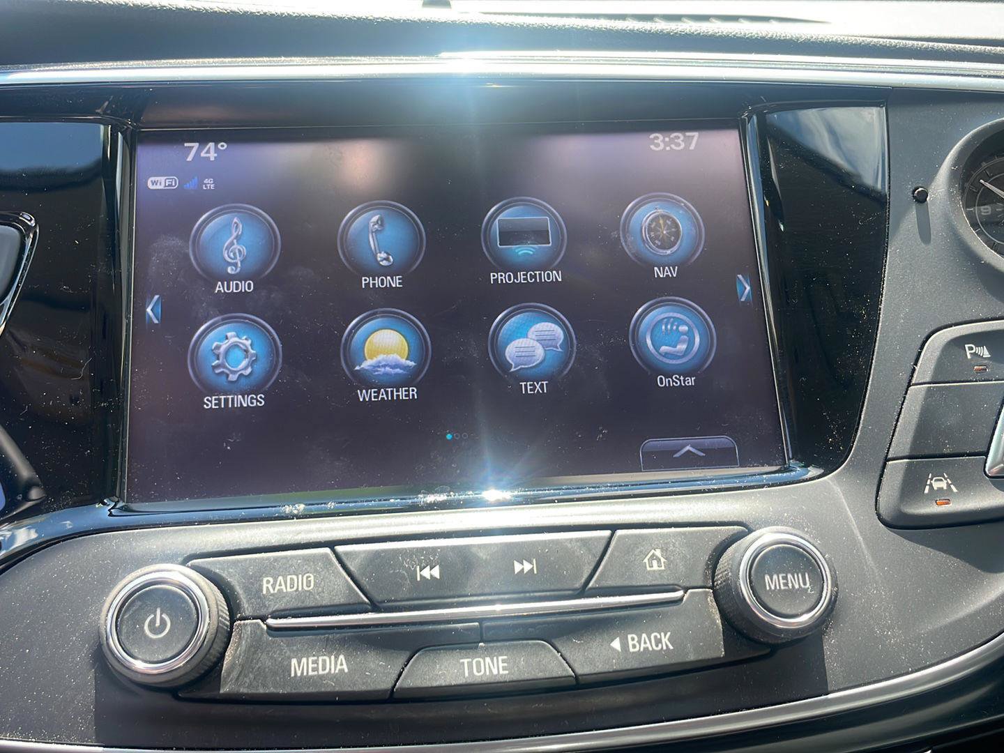 Certified 2020 Buick Envision Premium w/ LPO, Active Package AWD/4WD image 14