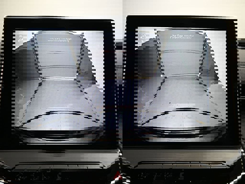 New 2026 Jeep Compass Latitude image 17