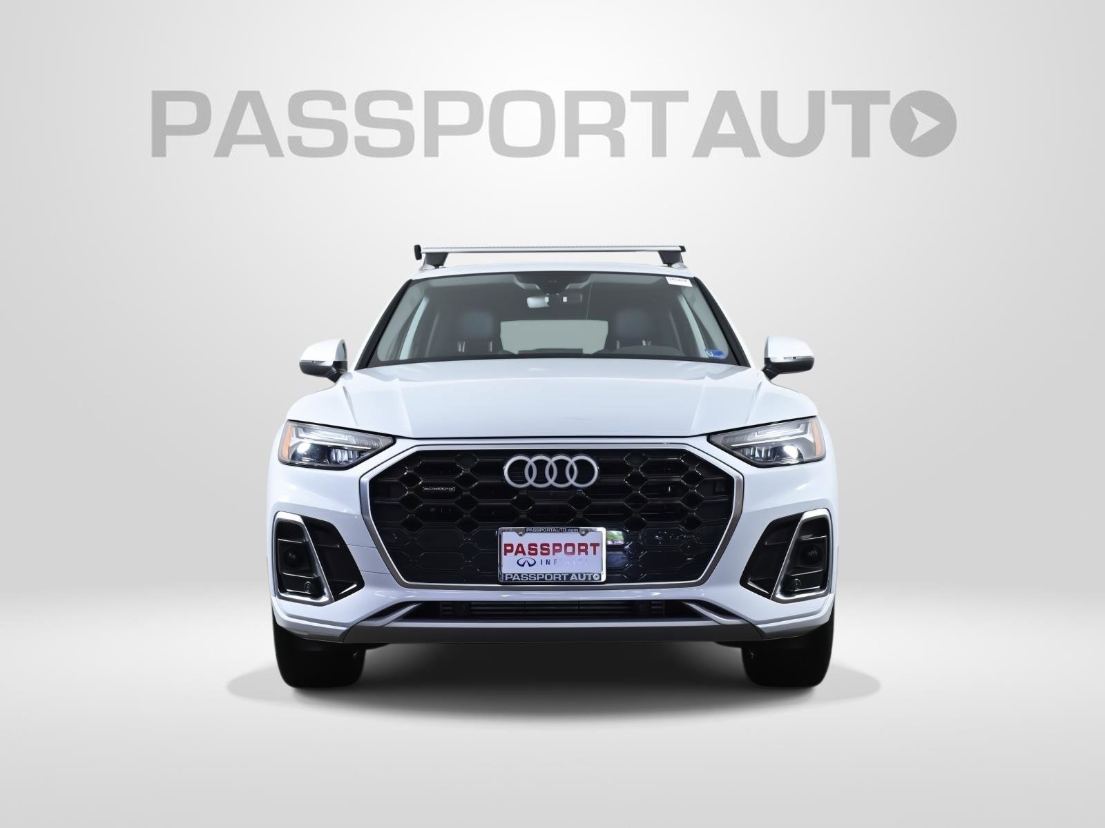 Used 2024 Audi Q5 2.0T Premium Plus w/ Premium Plus Package AWD/4WD image 2