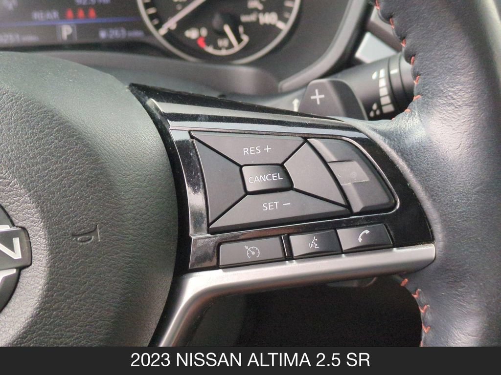 Used 2023 Nissan Altima 2.5 SR FWD image 18