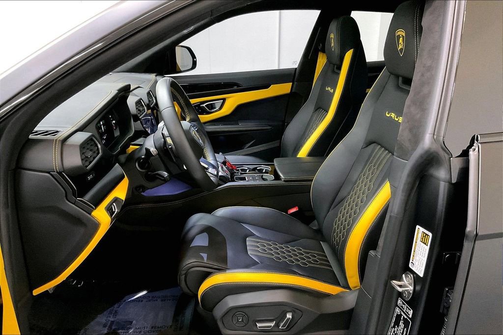 Used 2024 Lamborghini Urus S AWD/4WD image 8