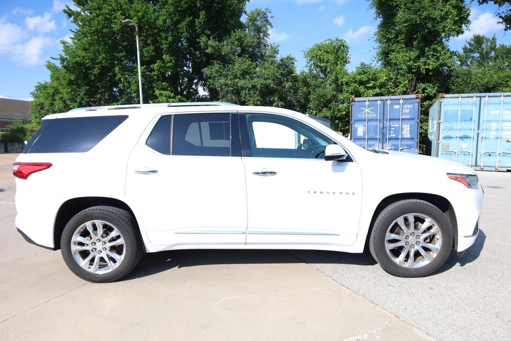 Used 2020 Chevrolet Traverse High Country w/ LPO, Floor Liner Package AWD/4WD image 4