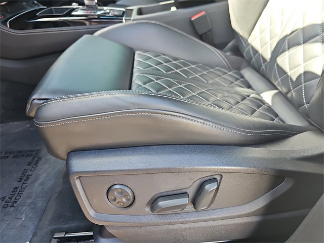 Used 2023 Audi SQ5 Premium Plus w/ Premium Plus Package image 29