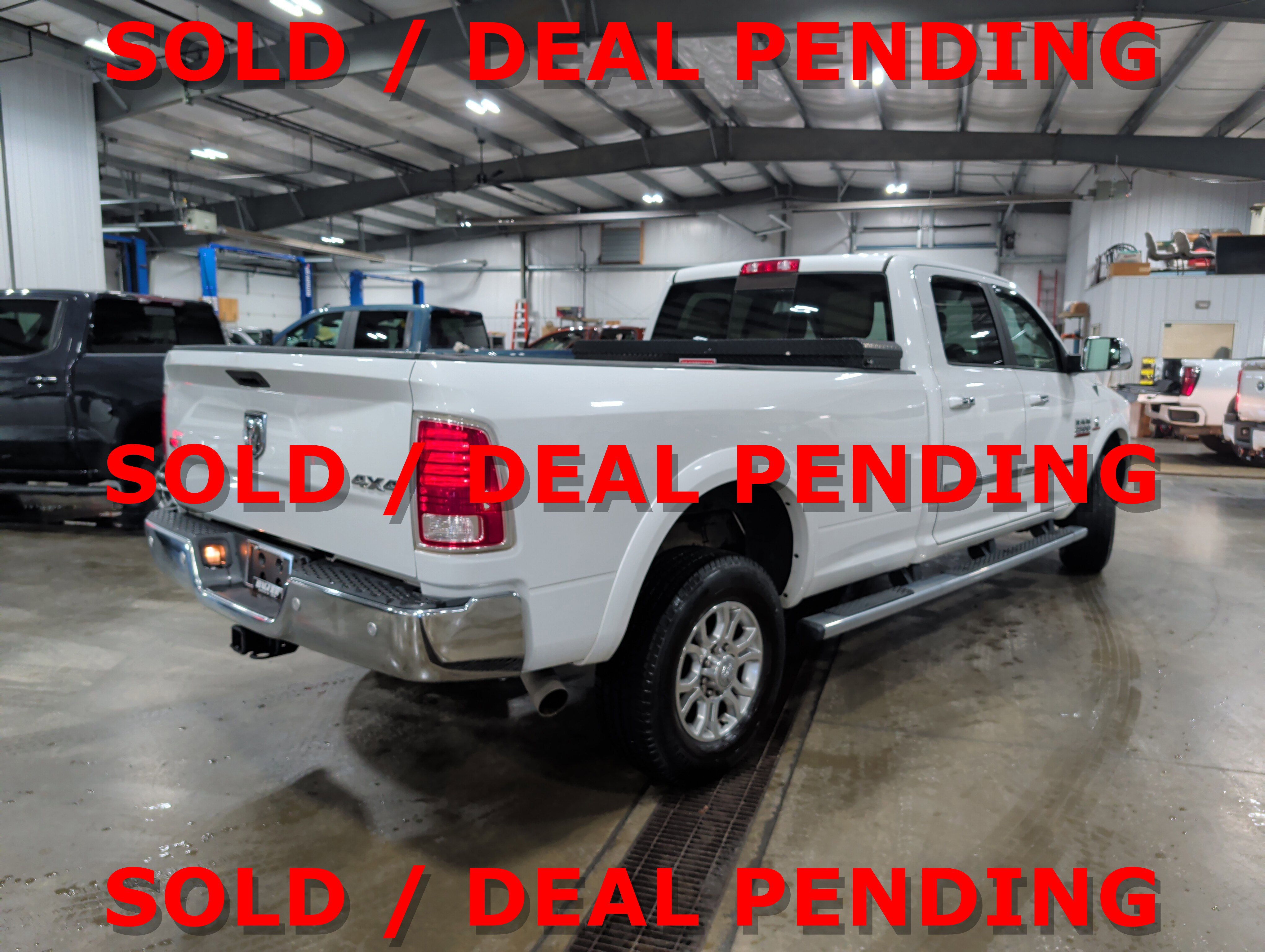 Used 2016 RAM 2500 Laramie w/ Snow Chief Group image 3