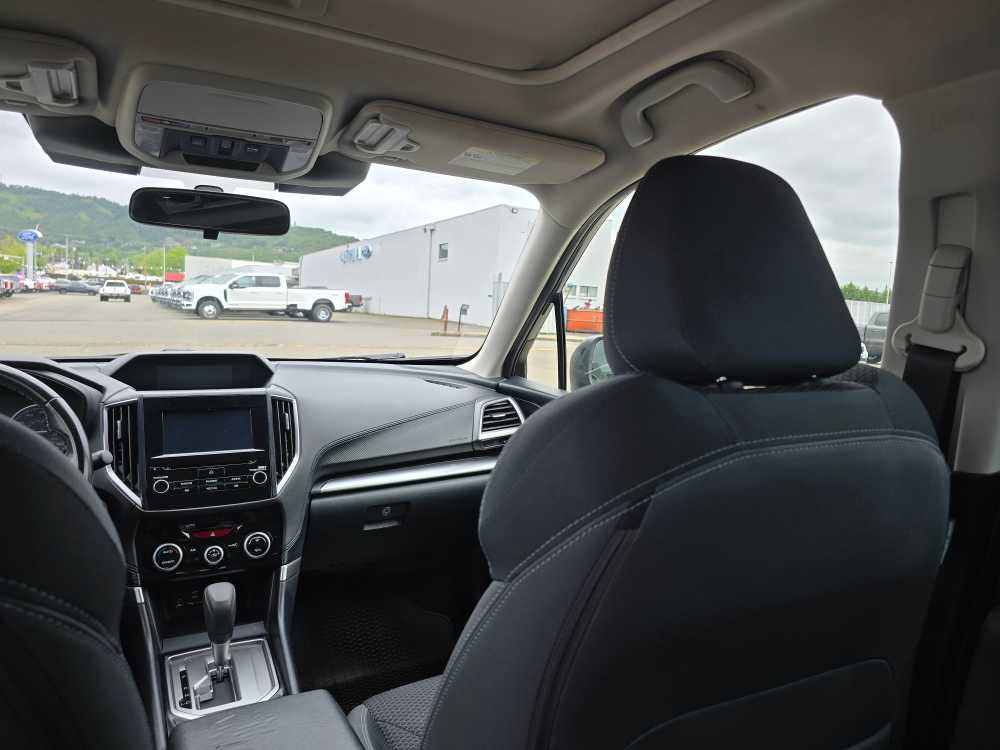 Used 2022 Subaru Forester Premium AWD/4WD image 14