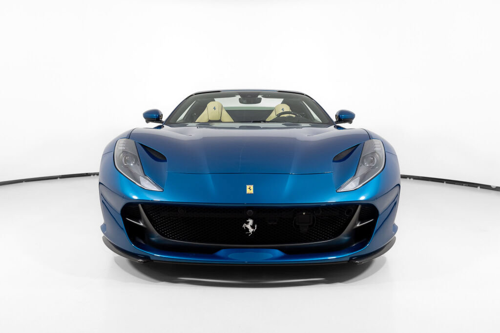 Used 2021 Ferrari 812 GTS RWD image 13