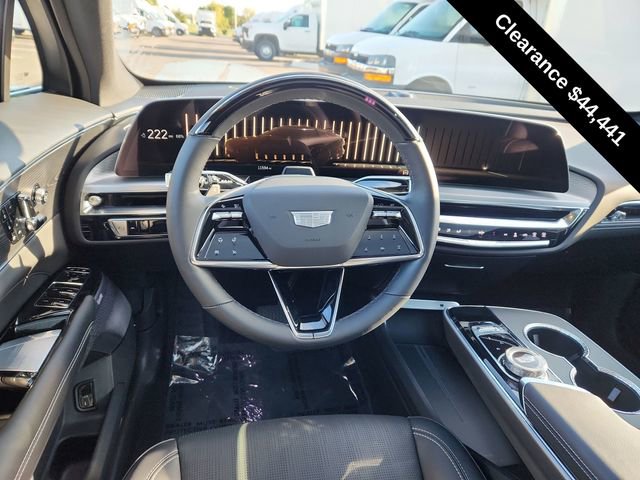 Used 2025 Cadillac Lyriq Sport image 20