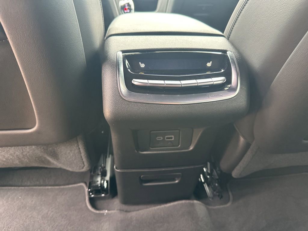Certified 2025 Cadillac XT6 Sport w/ Technology Package image 36