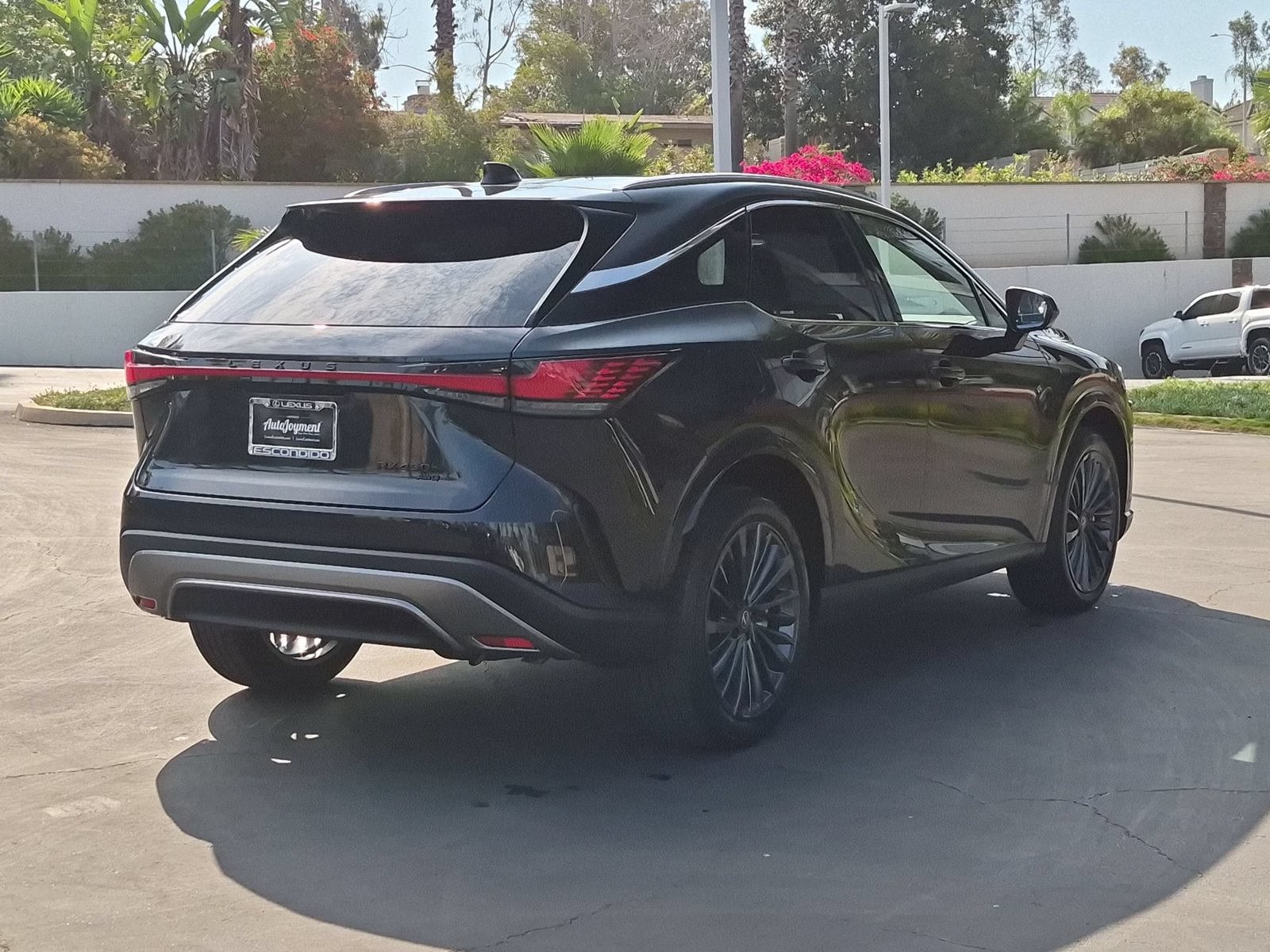 New 2026 Lexus RX 450h AWD image 5