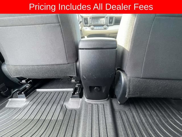 Used 2017 Toyota RAV4 XLE w/ Convenience Package AWD/4WD image 18