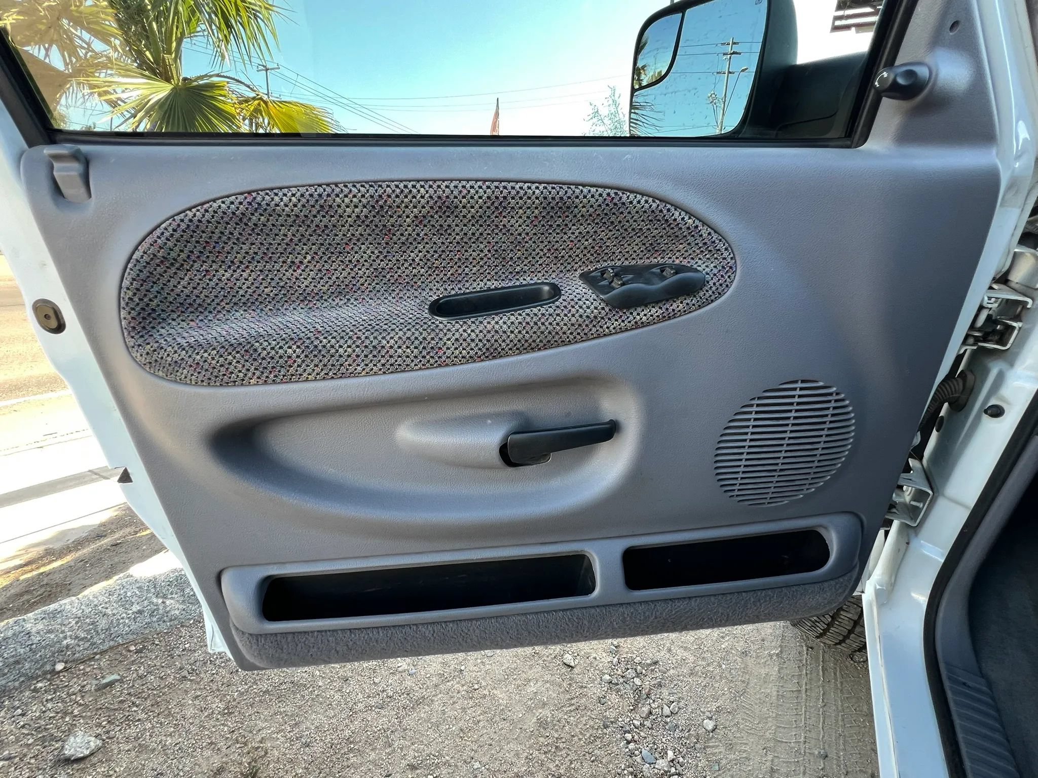 Used 1999 Dodge Ram 2500 Truck 4x4 Quad Cab image 12
